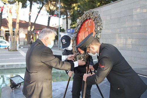 Ulu Önder Atatürk, ölümünün 83.yılında törenle anıldı